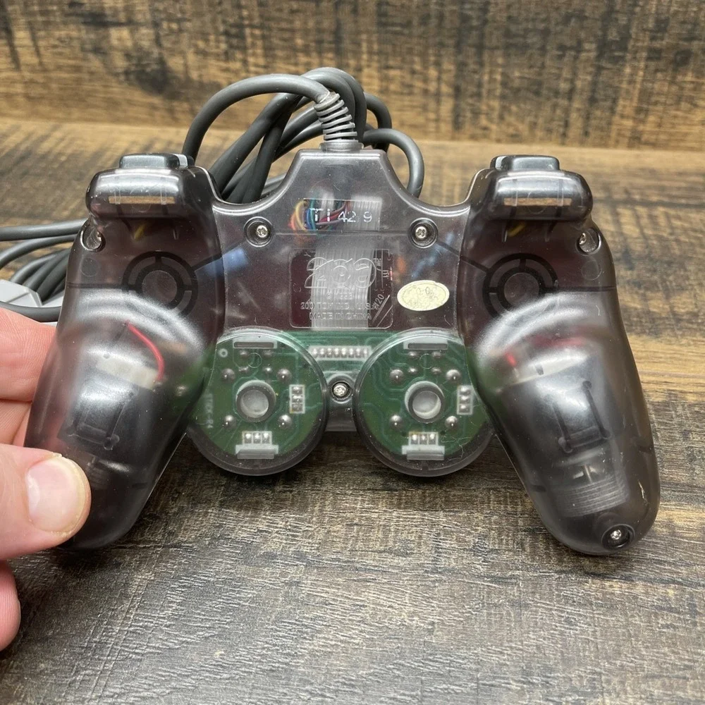 200 Toy Translucent Gray TREMOR Gamepad Controller PlayStation 1 PS1